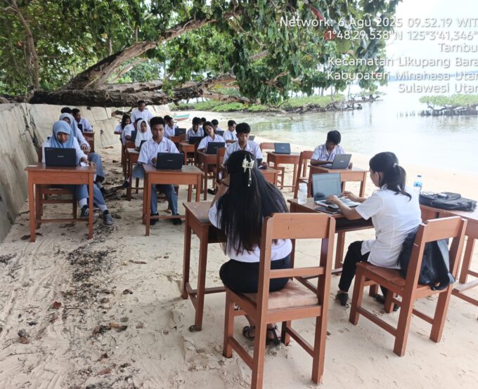 Terkendala Jaringan Internet, 18 Siswa SMKN 2 Likupang Barat Ikut ANBK dari Tepi Pantai